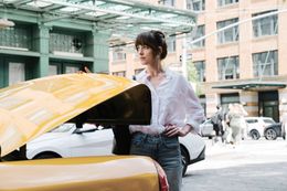 ロマンティックな雰囲気漂う『マテリアリスト 結婚の条件』場面写真解禁！さらに「推しトク映画」に決定