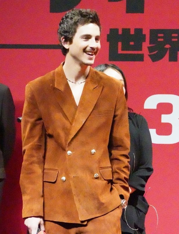 笑顔でファンを魅了していた