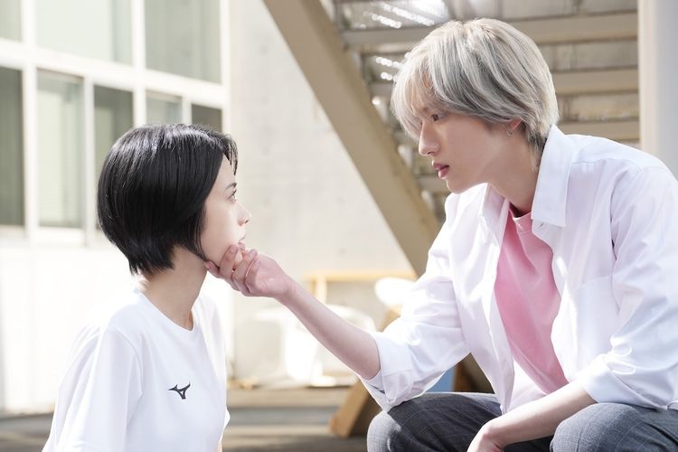 『うるわしの宵の月』公開は2026年10月に決定！繊細で美しい特報映像＆2人の出会いを切り取った場面写真