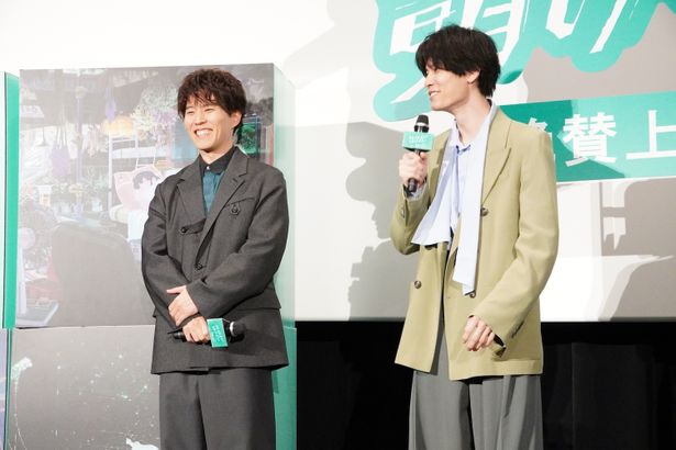 『花緑青が明ける日に』公開記念舞台挨拶の様子
