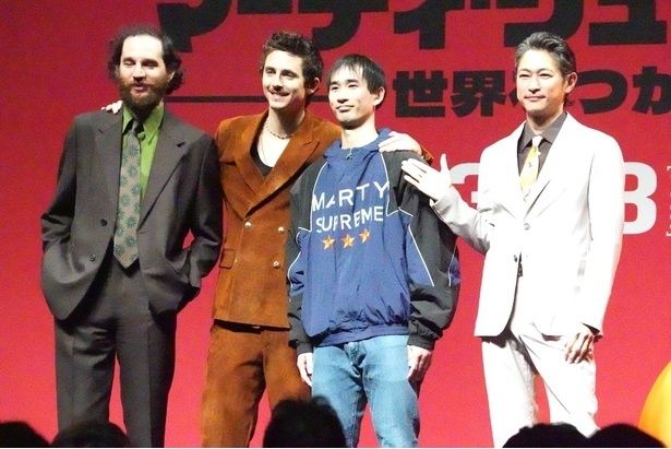 ティモシー・シャラメ、ジョシュ・サフディ監督が来日した『マーティ・シュプリーム 世界をつかめ』ジャパンプレミア
