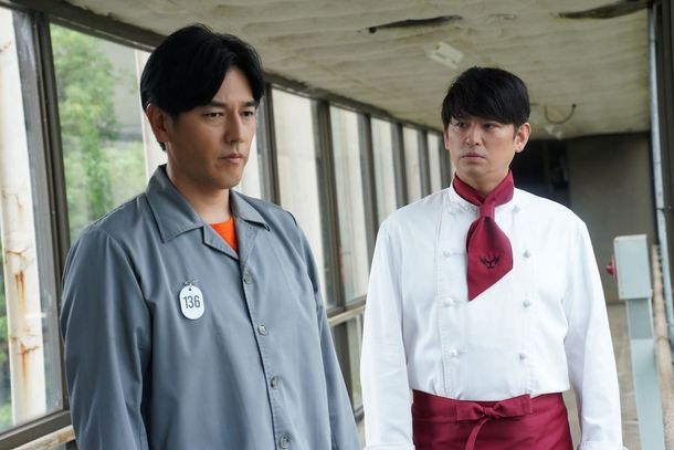 面ライダー生誕55周年記念作『アギトー超能力戦争ー』おなじみの面々や超能力者たちが勢ぞろいした場面写真