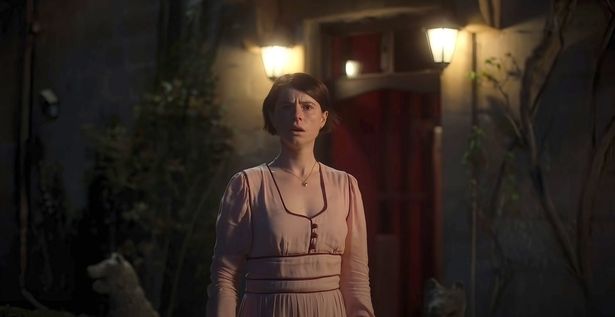 男性に植え付けられたトラウマに悩まされる主人公を演じた(『MEN 同じ顔の男たち』)