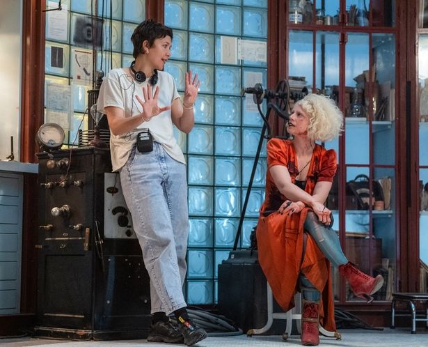 マギー・ギレンホール監督と再タッグとなった『ザ・ブライド！』