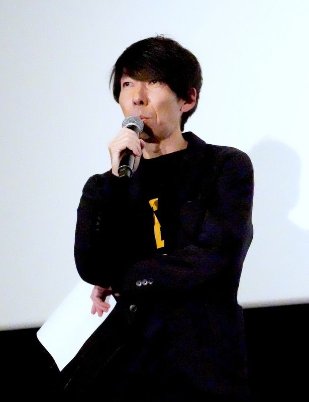 MCはエグゼクティブプロデューサーの小形尚弘が務めた