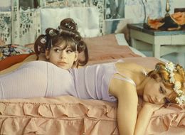 “チェコ・ヌーヴェルヴァーグ”を象徴する『ひなぎく』を解説