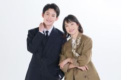 高校生の息子と難病の母を演じた山時聡真＆菅野美穂