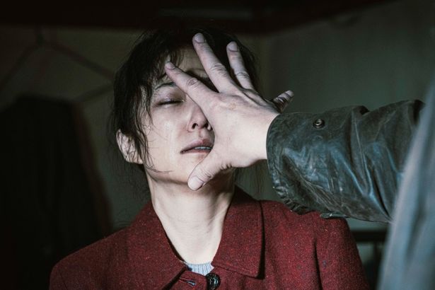 “名無し”の右手の異能とは？