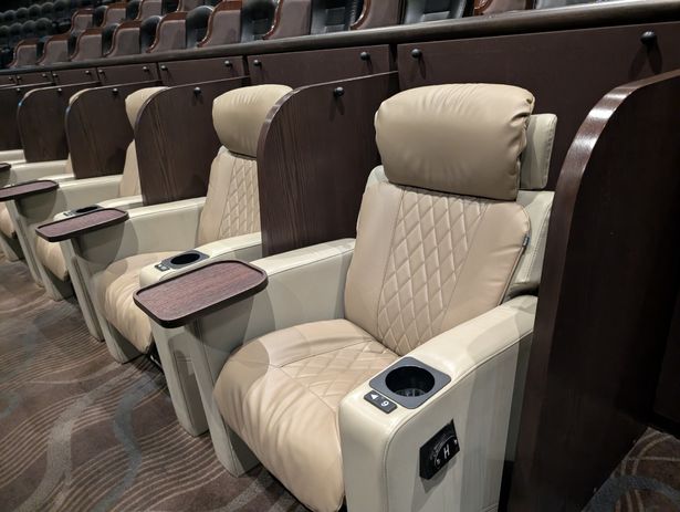 プレミアラグジュアリーシートのイメージ画像