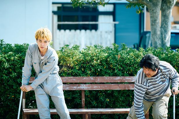 『四月の余白』場面写真