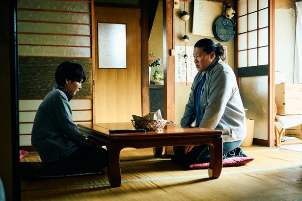 家庭内暴力に疲れ果てた海斗の母は「みらいの里」に海斗を託すことに決めるが…