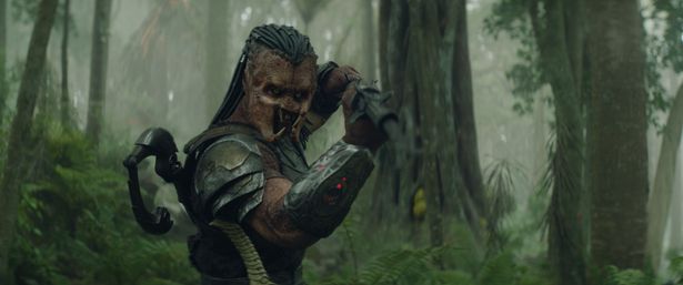 『プレデター：バッドランド』場面写真