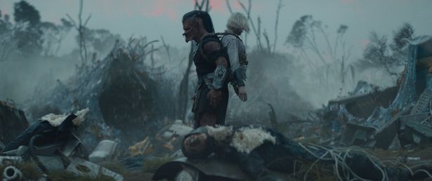 『プレデター：バッドランド』場面写真