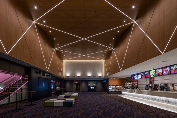 大阪府松原市に半世紀ぶりに帰ってきた地元の映画館