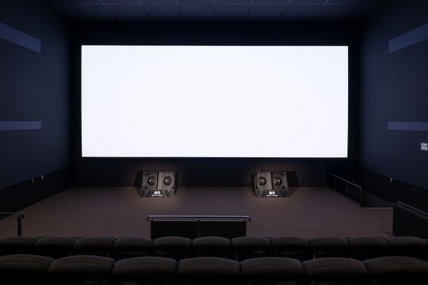 こだわり抜かれた音響で、映画の世界に没入できる「轟音シアター」