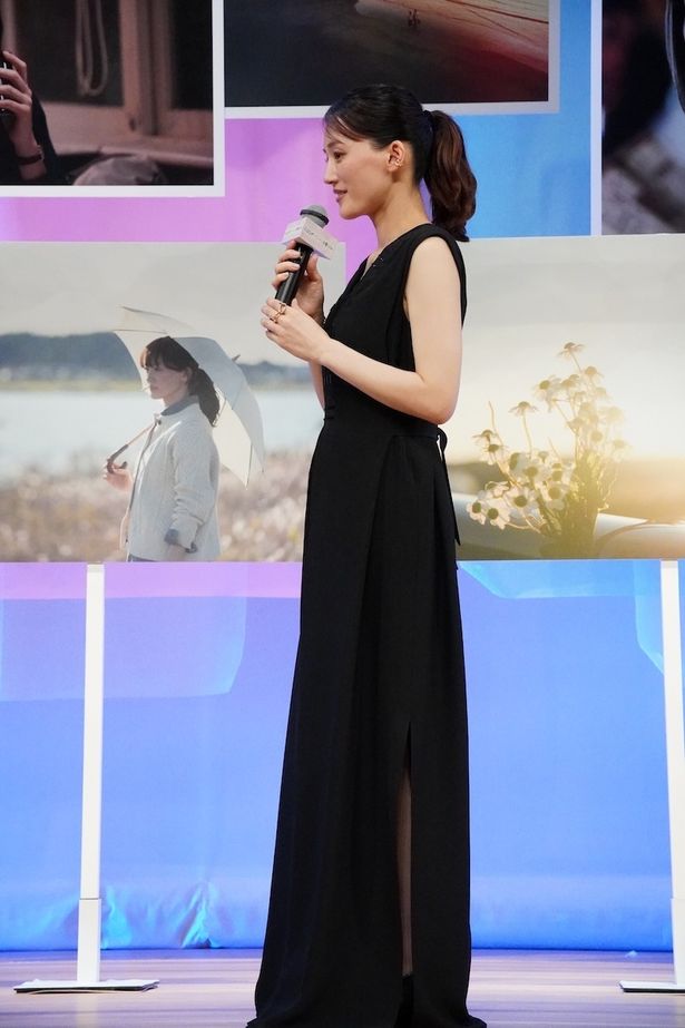 『人はなぜラブレターを書くのか』完成披露試写会の様子