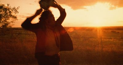 『悪魔のいけにえ』の怖さと魅力の源とは？(『チェイン・リアクションズ』)