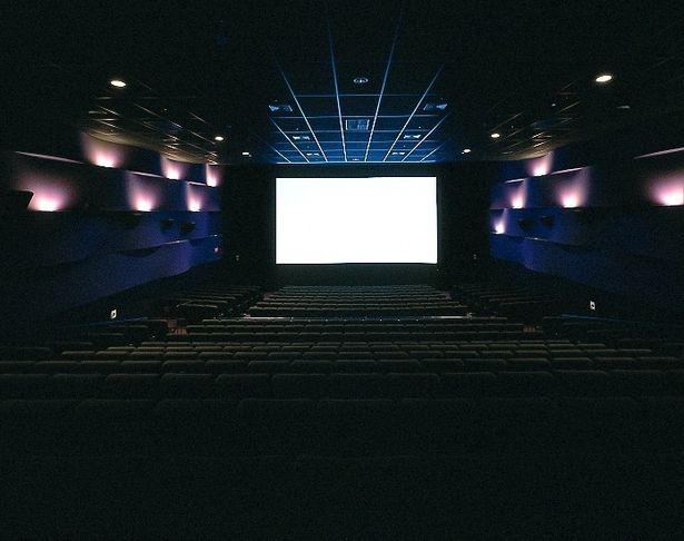 映画鑑賞の帰りに駅周辺を散策してみるのもオススメ！(TOHOシネマズ 南大沢)