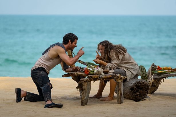 『HELP/復讐島』場面写真