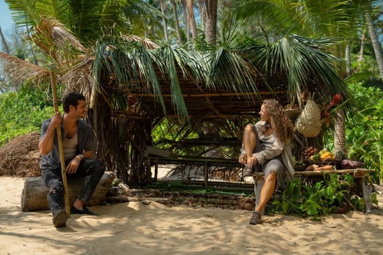 サム・ライミ監督が放つサスペンス・スリラー『HELP/復讐島』ブルーレイ＋DVDセット＆ディズニー・アニメーション『ふしぎの国のアリス』4K UHD＋ブルーレイセットの同時発売決定！