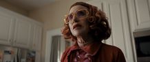 2025年のホラー映画を代表するキャラクター“グラディスおばさん”が主演に格上げ!?