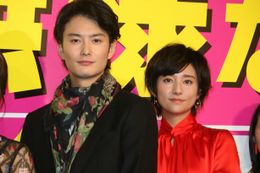 『伊藤くん A to E』で初共演した岡田将生と木村文乃