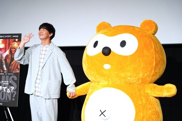 仲良くフォトセッションに応じた