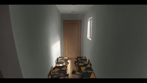 あの廊下がフォトスポットに(「劇場アニメ ルックバック展 ー押山清高 線の感情」)