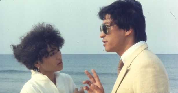 金馬奨最優秀主演女優にも輝いたことのあるシルヴィア・チャンが佳莉（ジャーリィ）を熱演