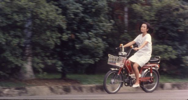 『海辺の一日 4K レストア』場面カット