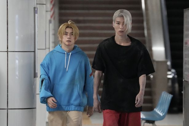 坂本＆シンによる、キレキレのアクションも見どころ！