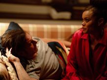 ブラッドリー・クーパーの監督第3作『これって生きてる？』がいよいよ日本公開！
