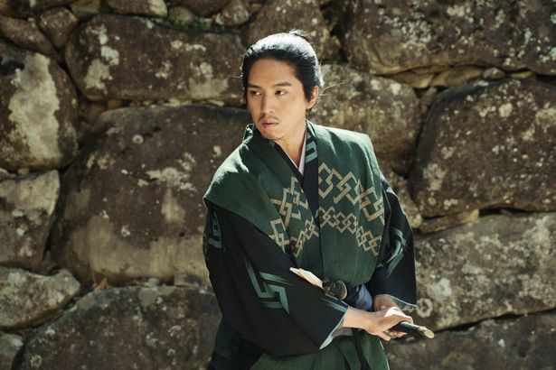 坂東龍汰演じる北河原与作