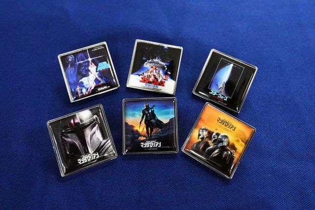 『スター・ウォーズ』ファンは絶対ほしい！日本版のビジュアル仕様のピンバッジ特典