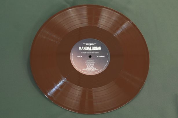 『スター・ウォーズ/マンダロリアン Season1』の盤面はブラウン！