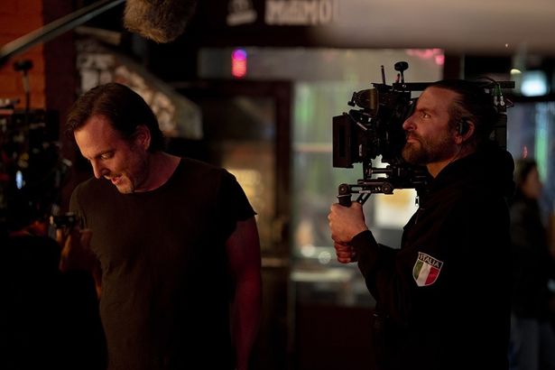 ブラッドリー・クーパーの監督としての才腕がきらめく(『これって生きてる？』)