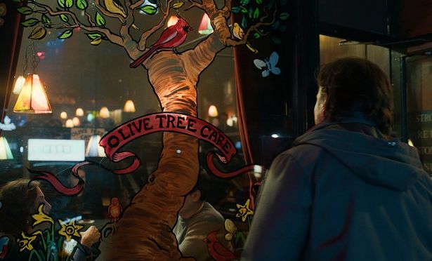 ふと目に入った「オリーブ・ツリー・カフェ」という店(『これって生きてる？』)