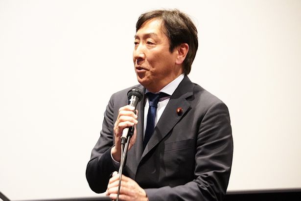 ゲストとして自由民主党、衆議院議員の菅原一秀も来場した