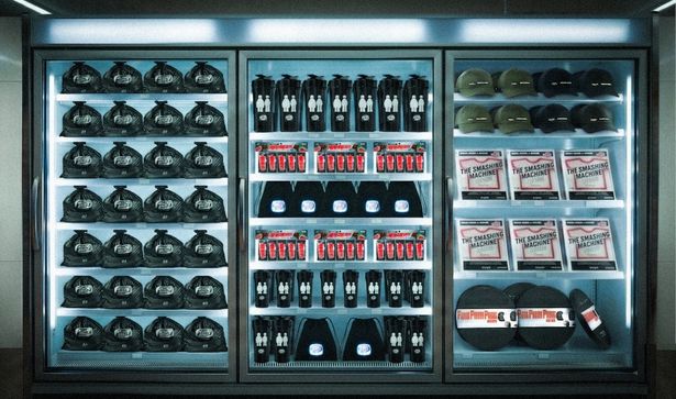 コンビニ内の体験レジでステッカーを購入した方が「PowerPay Challenge」に参加できる