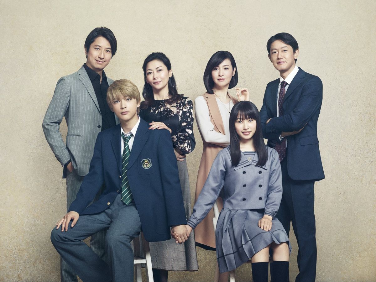 ママレード・ボーイ”ファン待望！家族写真で“両親S”キャスト