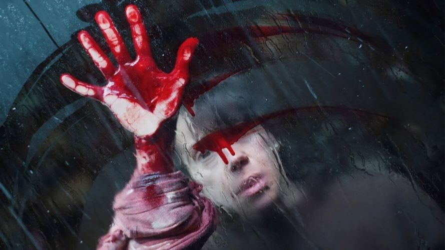 兄妹に仕掛けられた不気味な禁断の儀式とは？『ブリング・ハー・バック』衝撃の場面カット