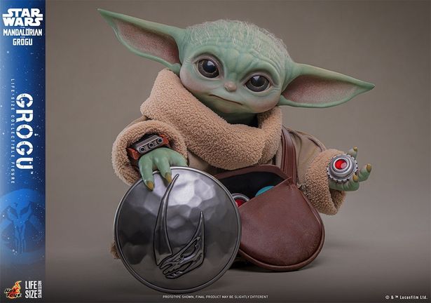 多彩な付属品もファン垂涎のポイント(「【ライフサイズ・マスターピース】『スター・ウォーズ／マンダロリアン・アンド・グローグー』1/1スケールフィギュア グローグー」)