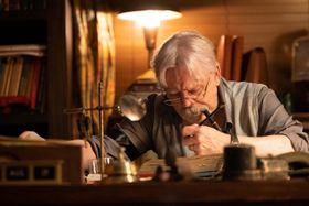 現在74歳のマーク・ハミルが、『サンキュー、チャック』で新たな名演を見せる！