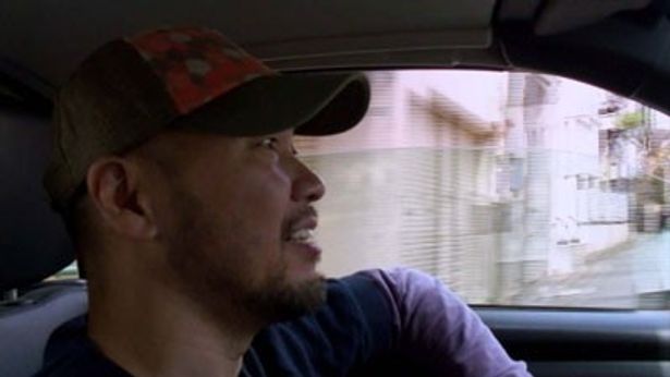 車での移動中。42歳である井上のリアルな話が聞ける