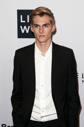 シンディ・クロフォードの息子プレスリー・ガーバー