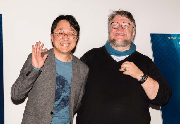仲良く談笑を続けていたギレルモ・デル・トロ監督と町山智浩