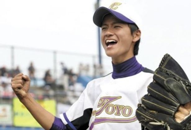 主役の小原裕貴くん扮する少年の名前は、ズバリ“球児”！