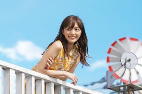 食べた人を幸せな気持ちにするパンケーキとハワイで出会った夏海(川口春奈)は、この味を日本へ届ける夢を見つける