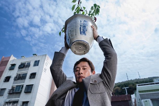 7部門ノミネートの『しあわせな選択』ほか第62回百想芸術大賞の見どころをチェック！
