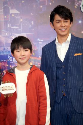 『リメンバー・ミー』の主題歌を披露した藤木直人と石橋陽彩